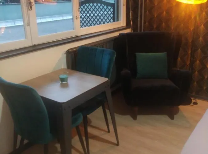 公寓 Studio Cocooning Aix Centre 艾克斯莱班